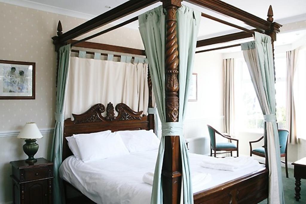 Cliff Head Hotel Carlyon Bay Ruang foto