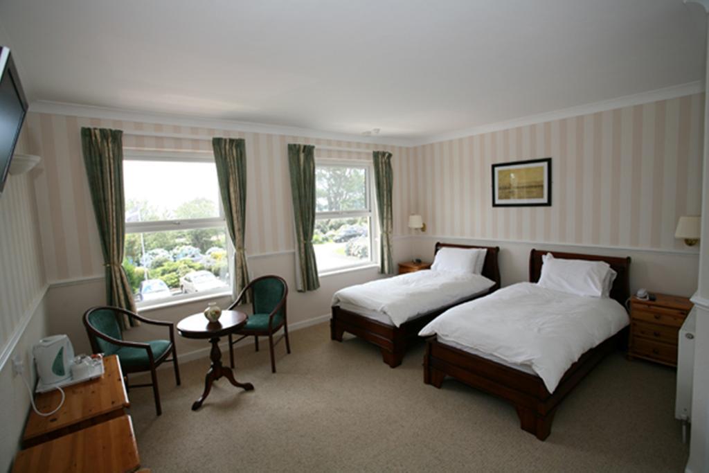 Cliff Head Hotel Carlyon Bay Ruang foto