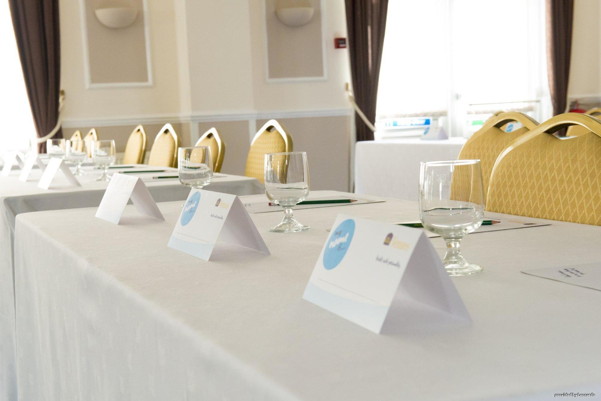 Cliff Head Hotel Carlyon Bay Bagian luar foto