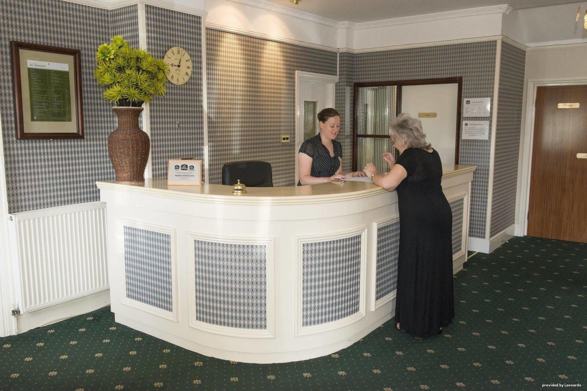 Cliff Head Hotel Carlyon Bay Bagian luar foto